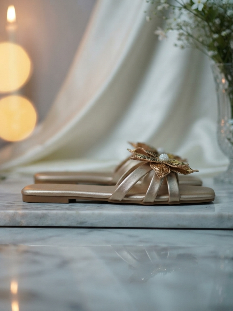 Gold bloom flats