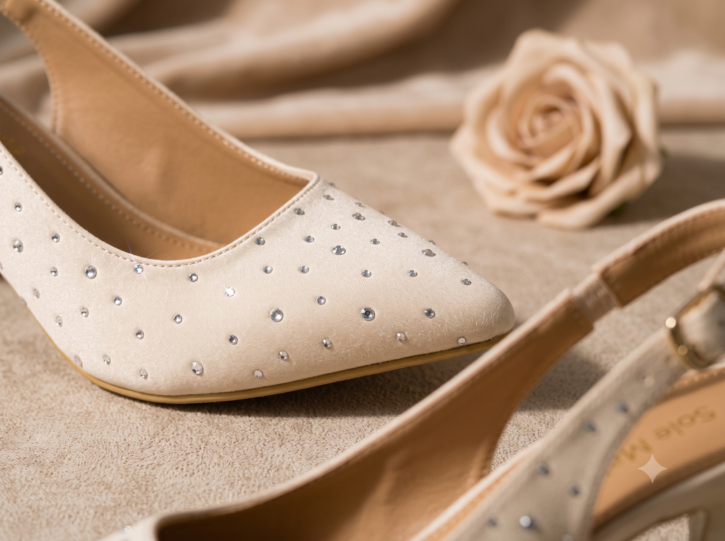 Charm Slingback heels